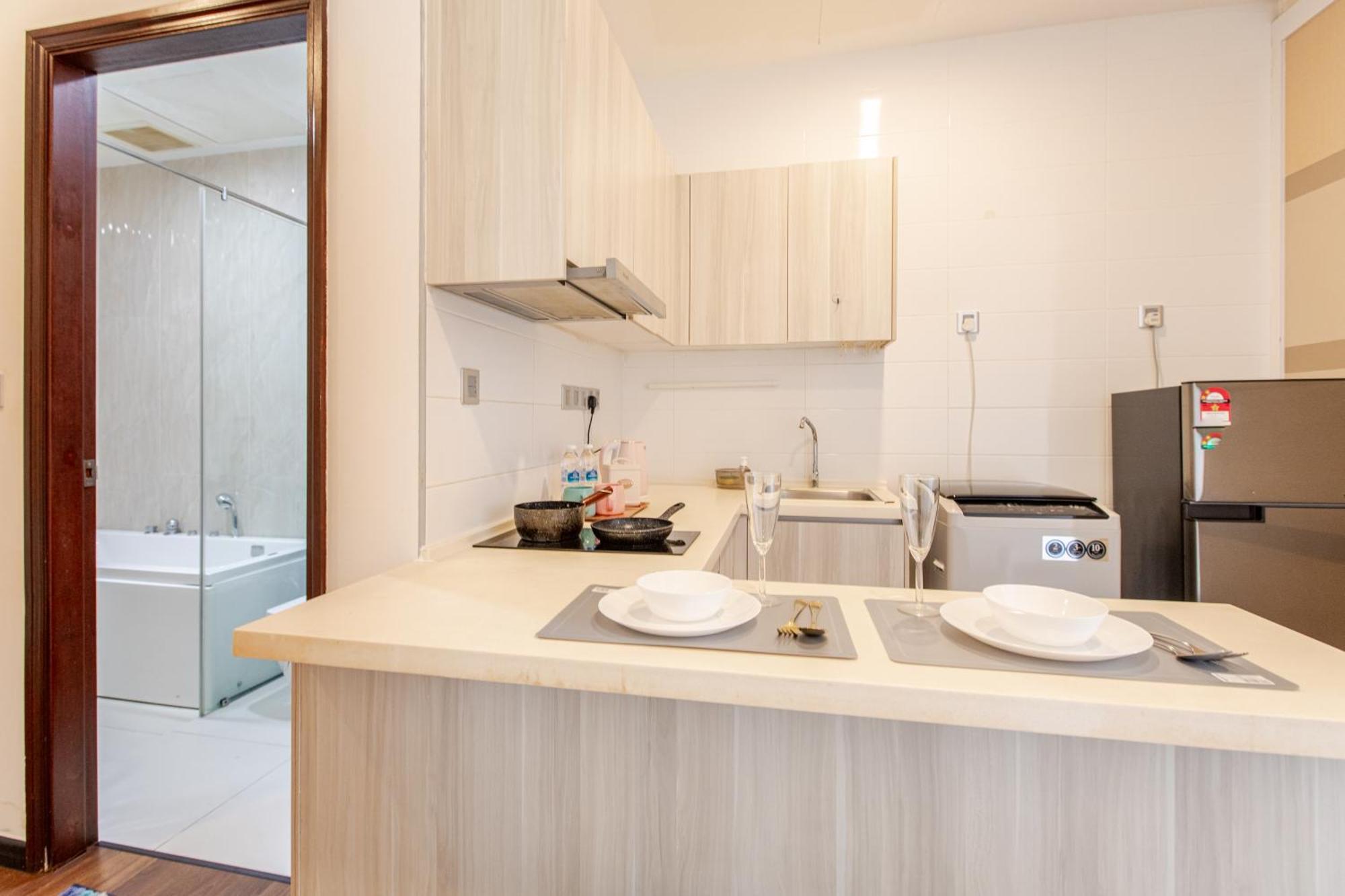 Paragon Suites Studios With Private Jacuzzi Near Ciq Rts Johor Bahru Zewnętrze zdjęcie