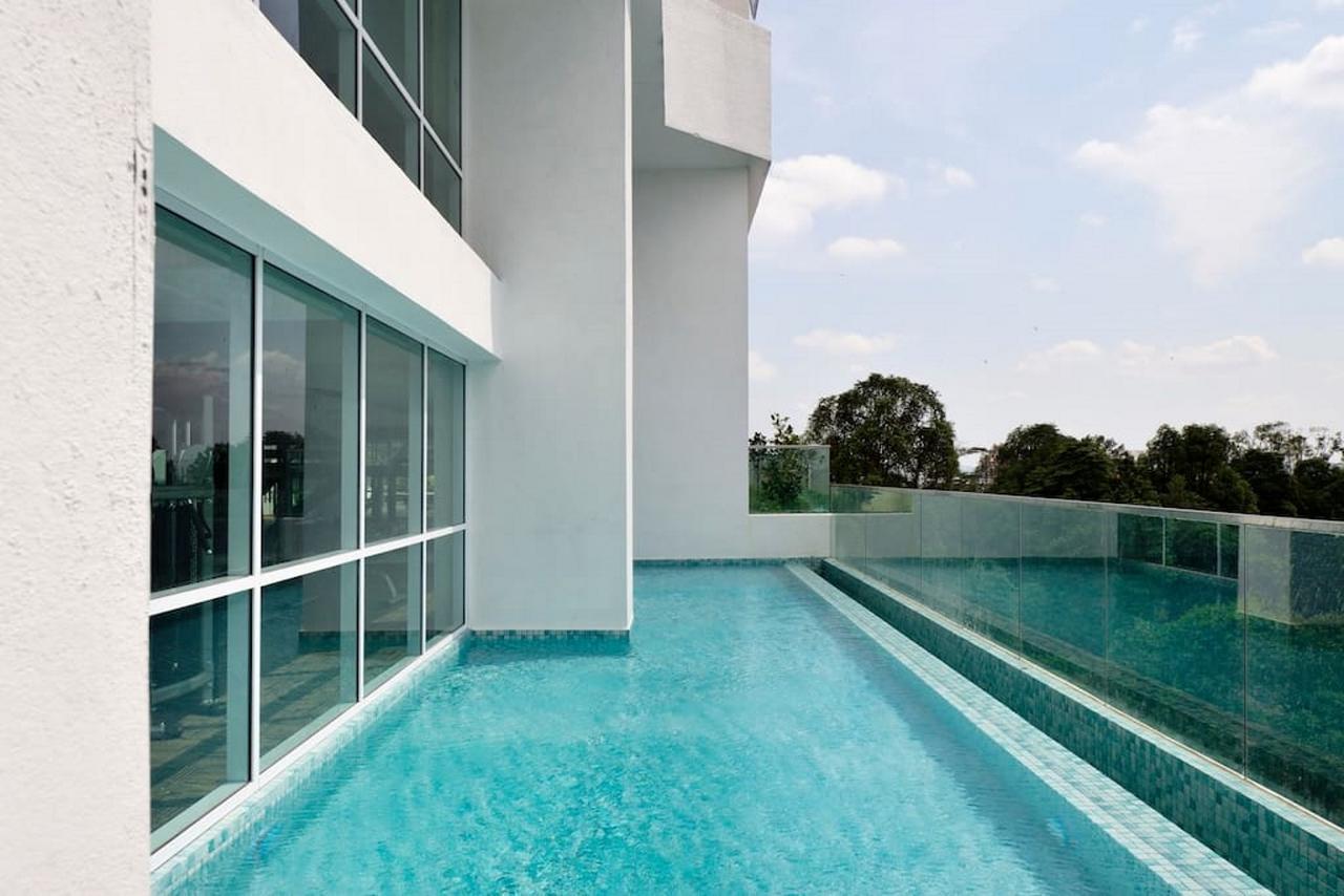 Paragon Suites Studios With Private Jacuzzi Near Ciq Rts Johor Bahru Zewnętrze zdjęcie